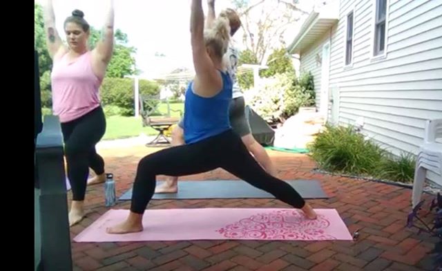 Incredibly proud of these group of trainees from summer 2019 @arrichionteachertraining for teaching their 45 minute original yoga class to a FB live audience!! They are wrapping up the final week! Looking forward to working with  many of these traine